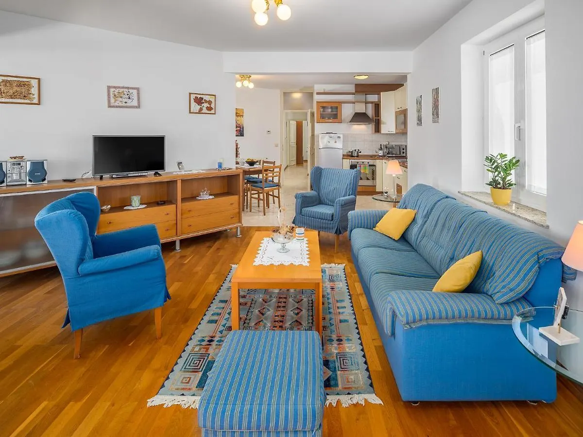 Sonja Apartment Porec