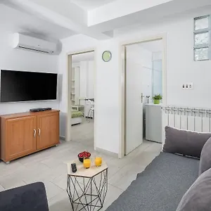 Aida Apartment